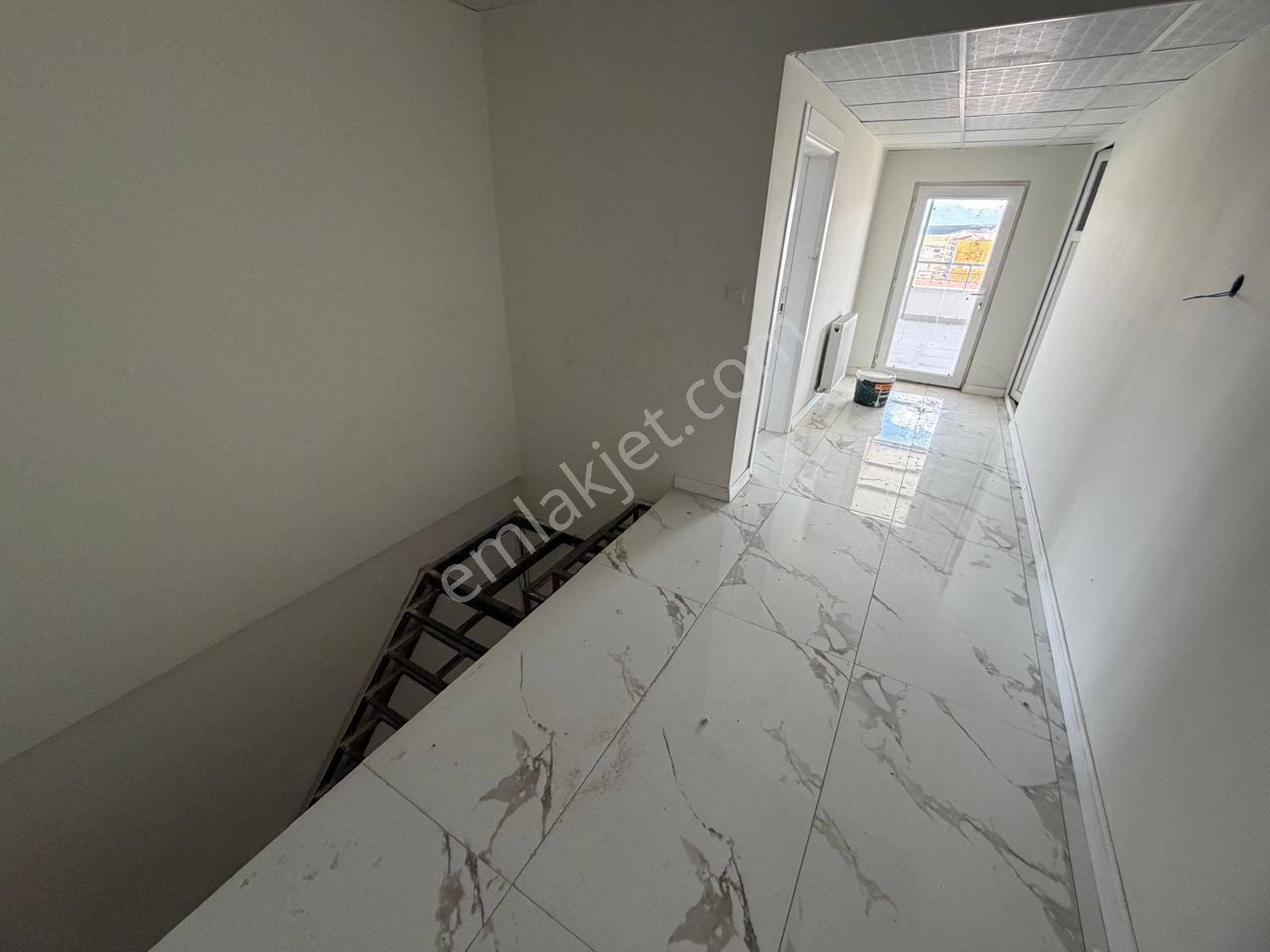 Mevsim'den Üniversite Mah Cadde Üstü 5+1 Dubleks Sıfır Daire - Görsel 25