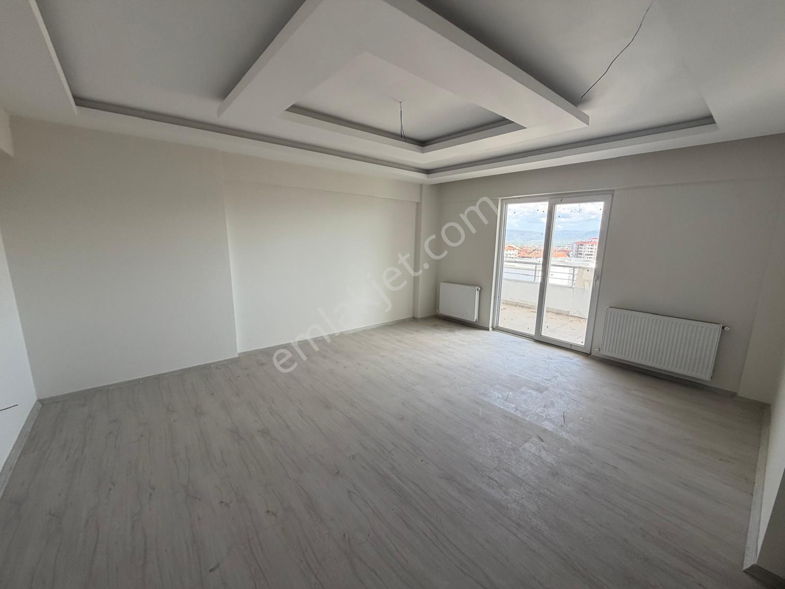 Mevsim'den Üniversite Mah Cadde Üstü 5+1 Dubleks Sıfır Daire - Görsel 13