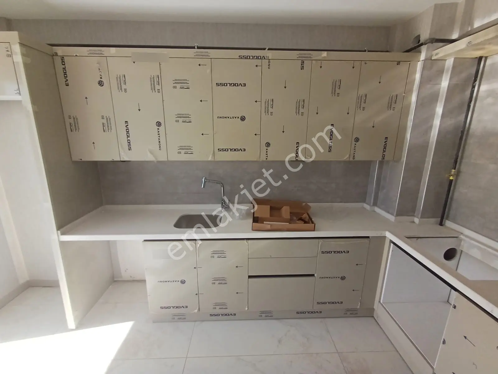 Emrah Çiftci'den Selçuklu Yazır Mah.kanyon Park Civarı Satılık 2+1 Sıfır Lüks Daireler - Görsel 2