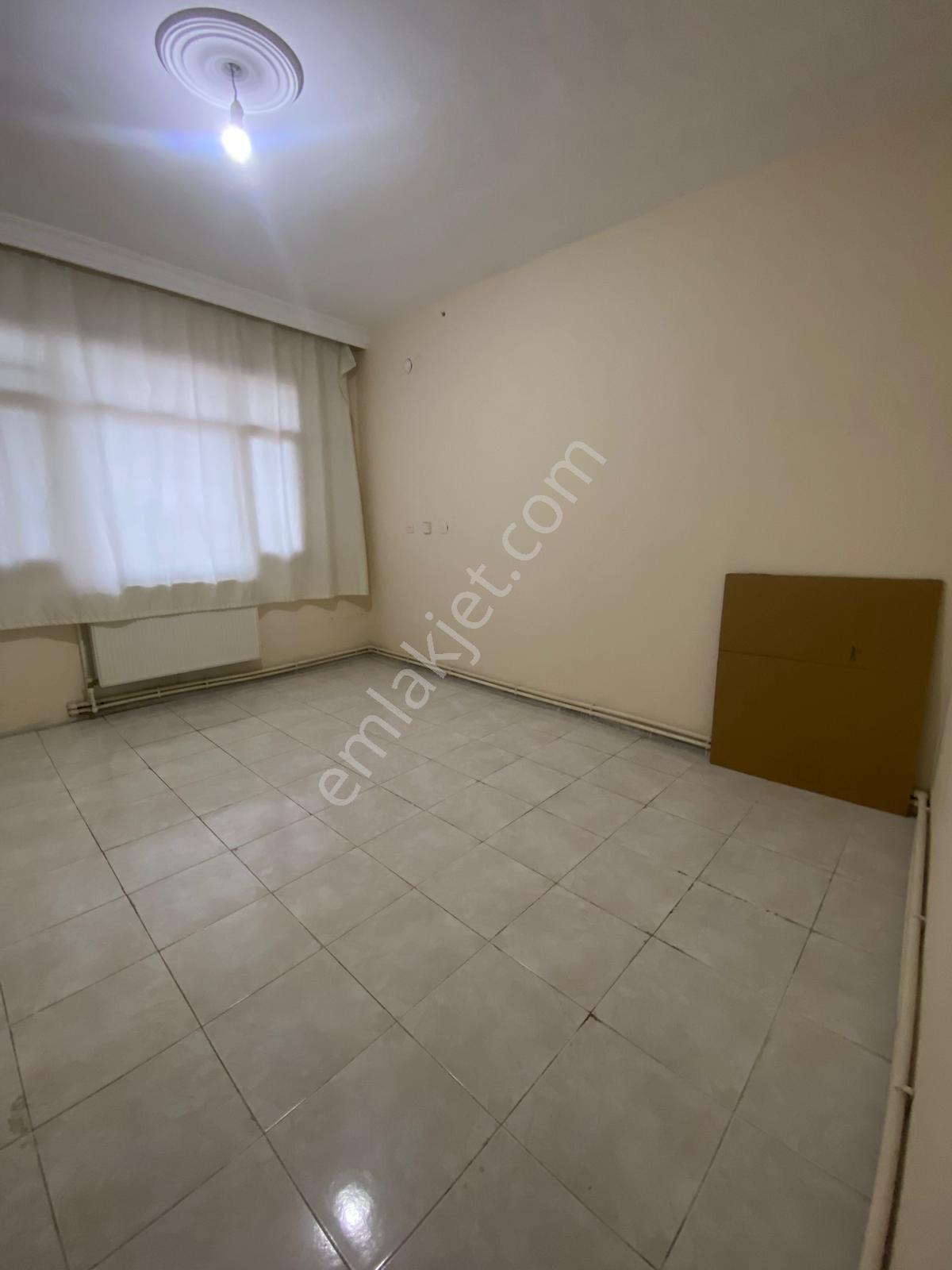 Bayraklı Adalet Mah Merkezi Konumda Geniş Ferah 2+1 Kiralık Daire - Görsel 15