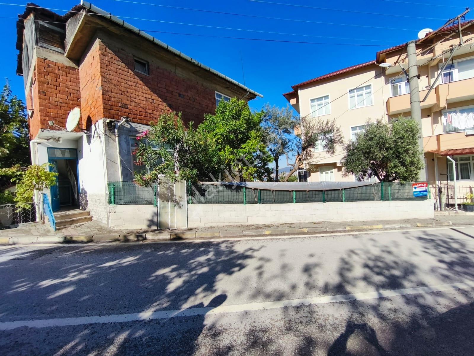 Remax Natural'den Şehitler Mahallesinde Üç Katlı Komple Bina - Görsel 12