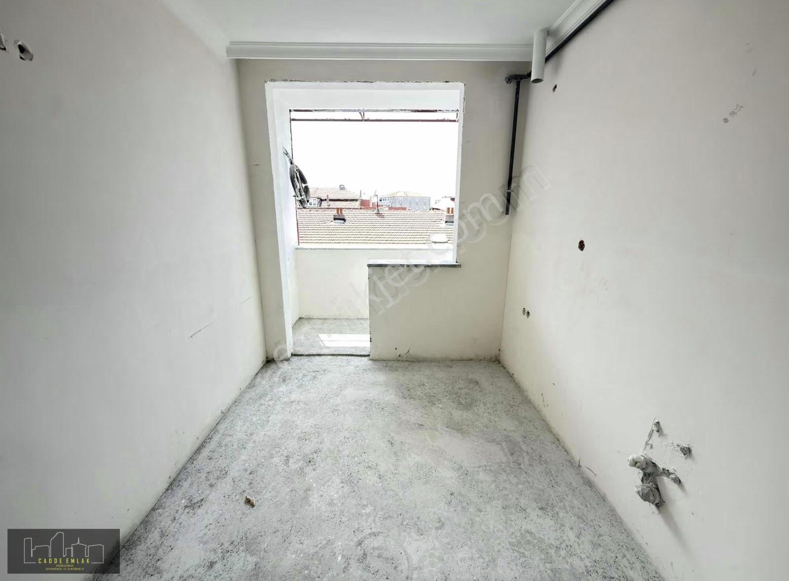Cadde Emlak Yeşilova Mah Büyük 1+1 3. Kat 2 Aya Teslim Çift Blkn - Görsel 10