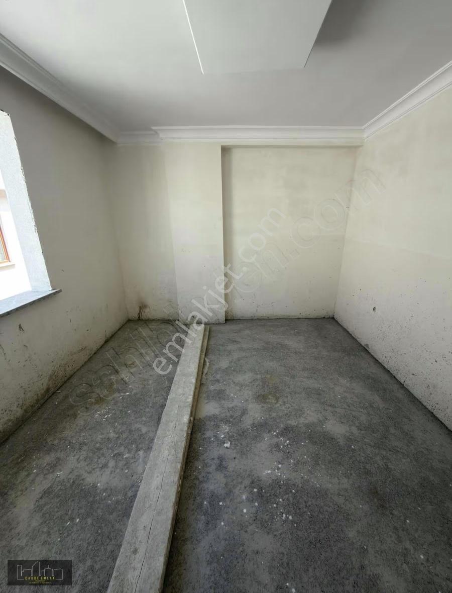Cadde Emlak Yeşilova Mah Büyük 1+1 3. Kat 2 Aya Teslim Çift Blkn - Görsel 14