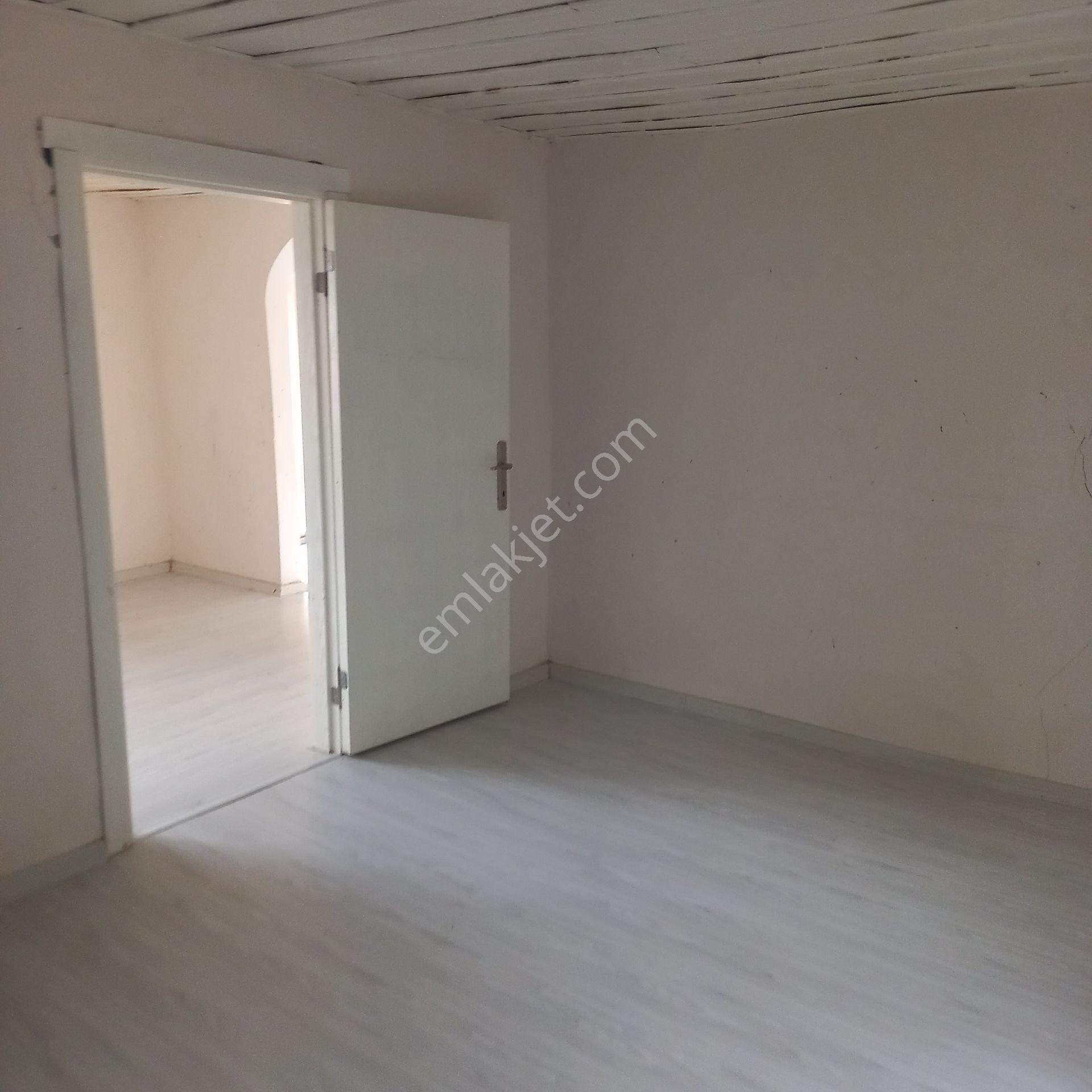 Dönertaş Emlak Tan Nazilli Beyerli Köyü Müstakil Köy Evi - Görsel 29
