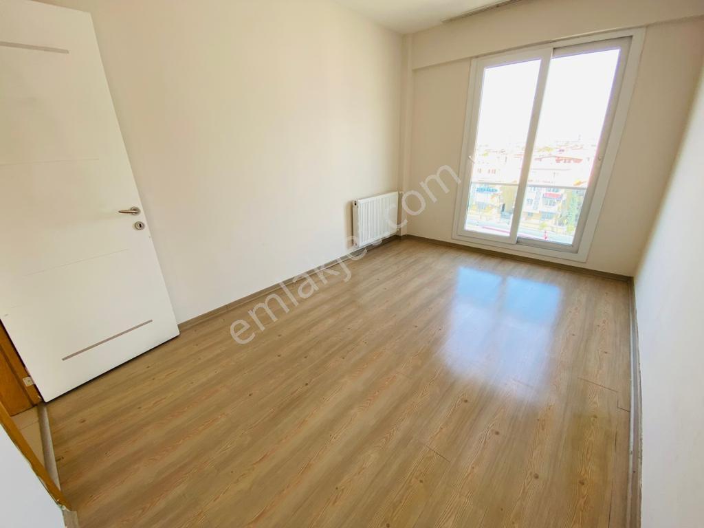 Kurşun Grup'tan Cumhuriyet Mah 3+1 Havuzlu Sitede Kiralık Arakat - Görsel 8