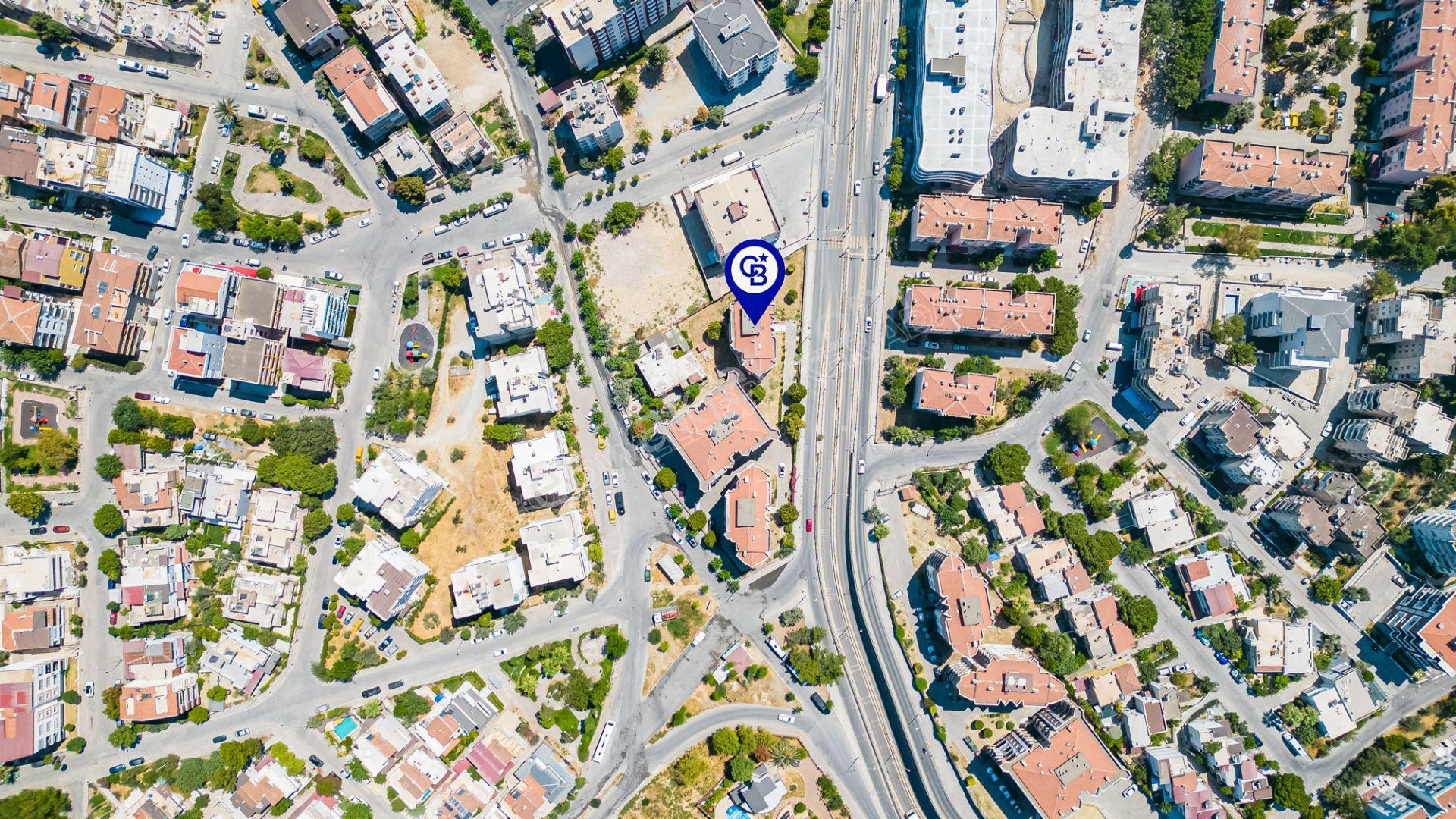 Kuşadası'nda Merkezi Konumda Ayrı Mutfaklı Satılık 1+1 Daire - Görsel 21