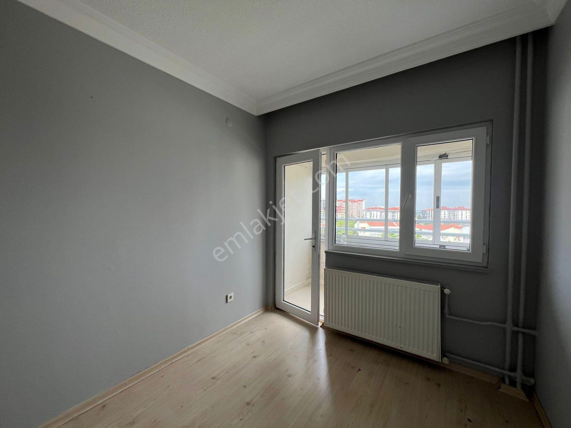 Molla Team'den Emlak Konutları 2.kısım Glorya Apt. Kiralık 3+1 - Görsel 29