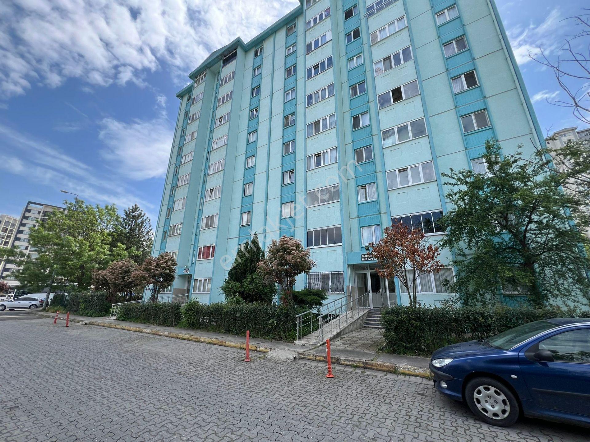 Molla Team'den Emlak Konutları 2.kısım Glorya Apt. Kiralık 3+1 - Görsel 2