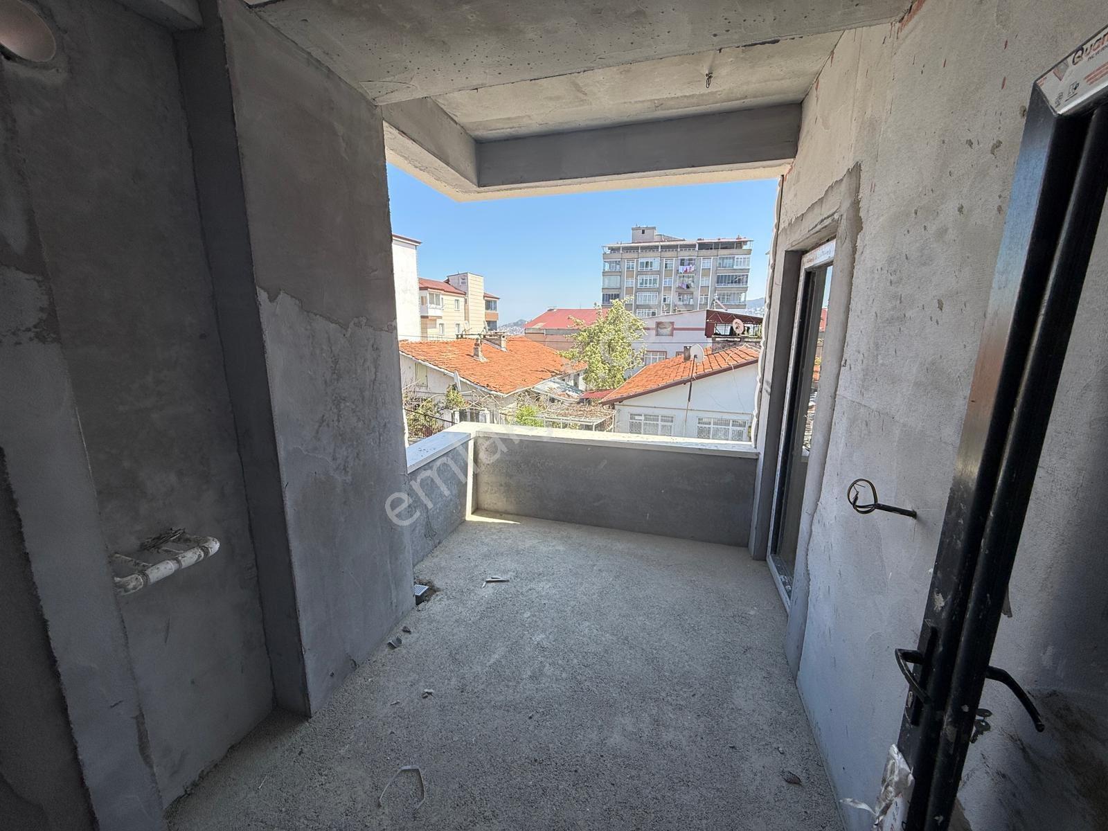 Remax Yunus'tan Samsun İlyasköyde Satılık Geniş 3+1 Arakat Daire - Görsel 16