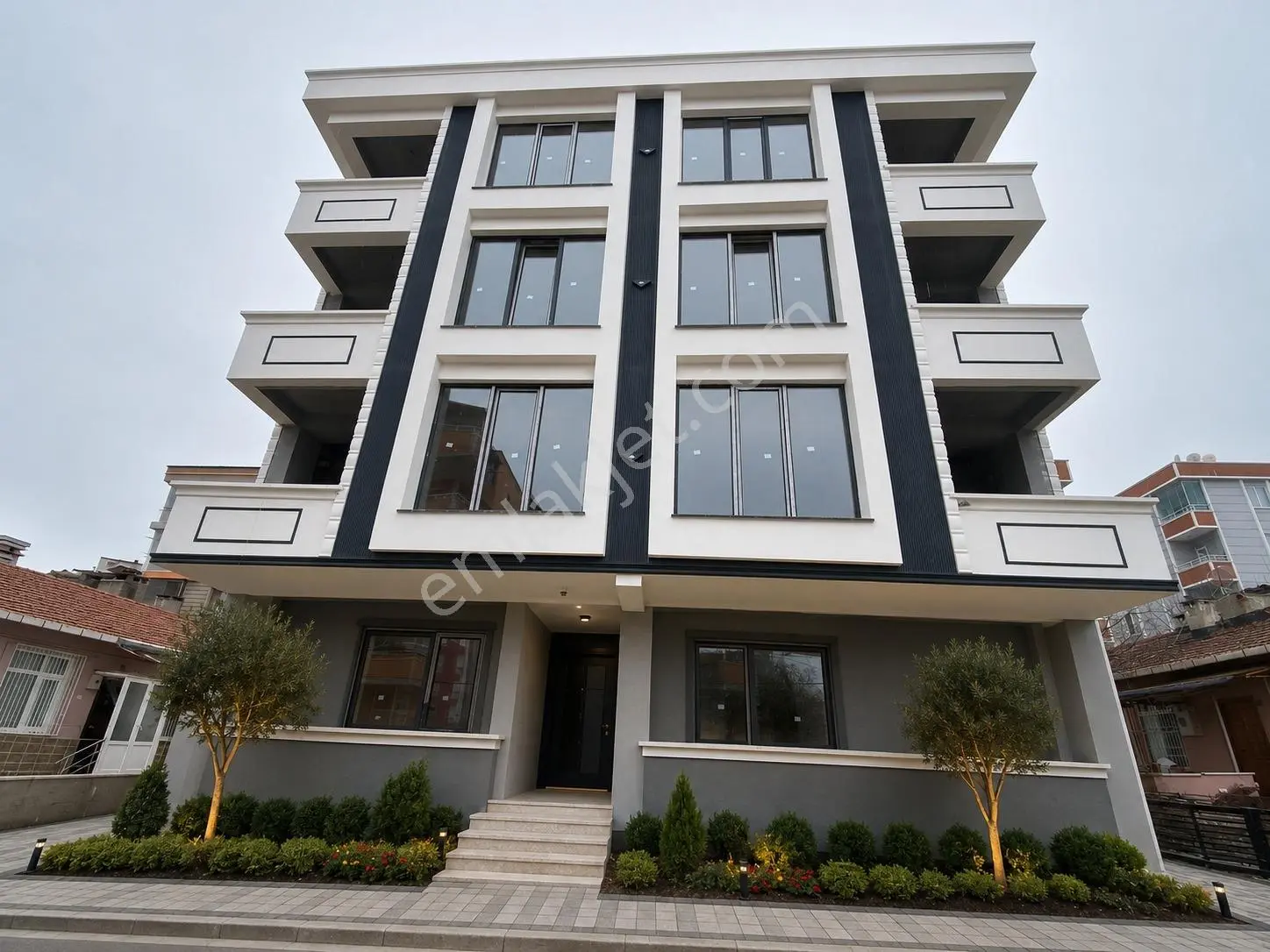 Remax Yunus'tan Samsun İlyasköyde Satılık Geniş 3+1 Arakat Daire