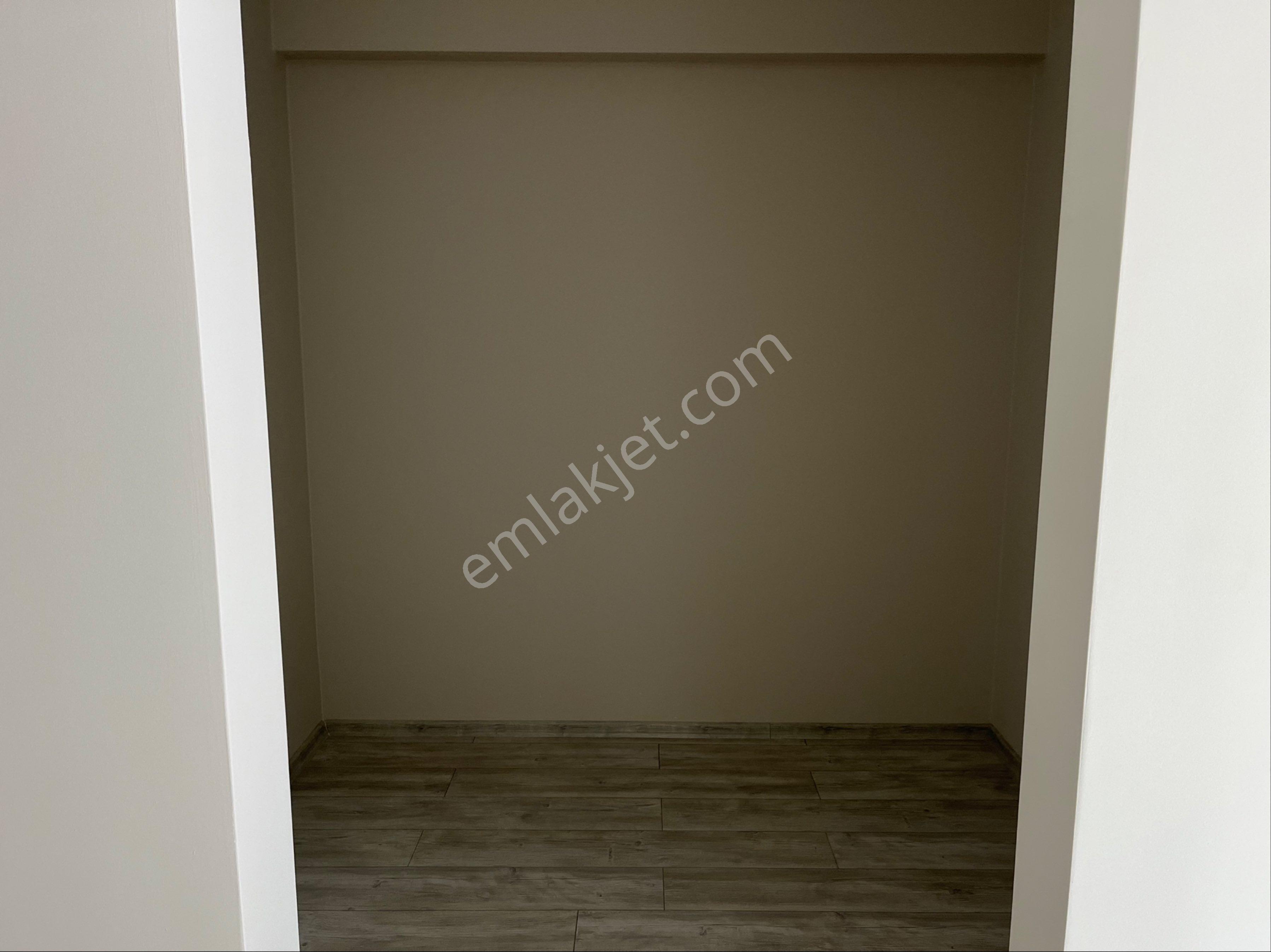 Uşak Merkez Dikilitaş Mahallesinde Kiralık 3+1 Daire - Görsel 24