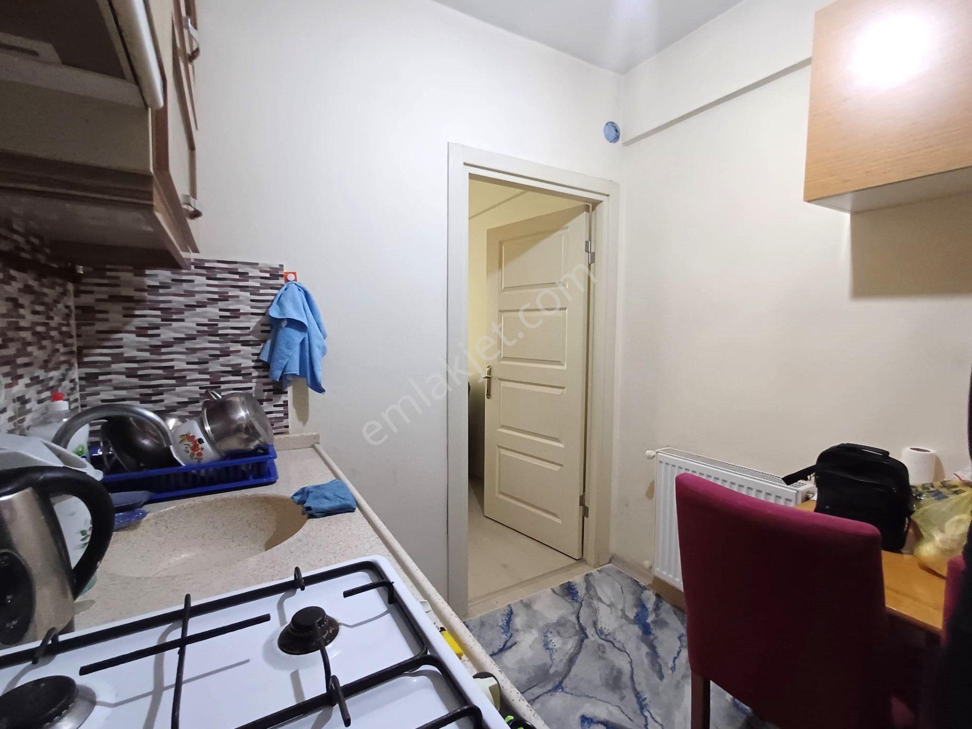 Recep Ümit Emlak'tan Tunalı Mahallesi Sakarya-2 Caddesi Yakınında Eşyalı 1+1 Kiralık Daire - Görsel 9