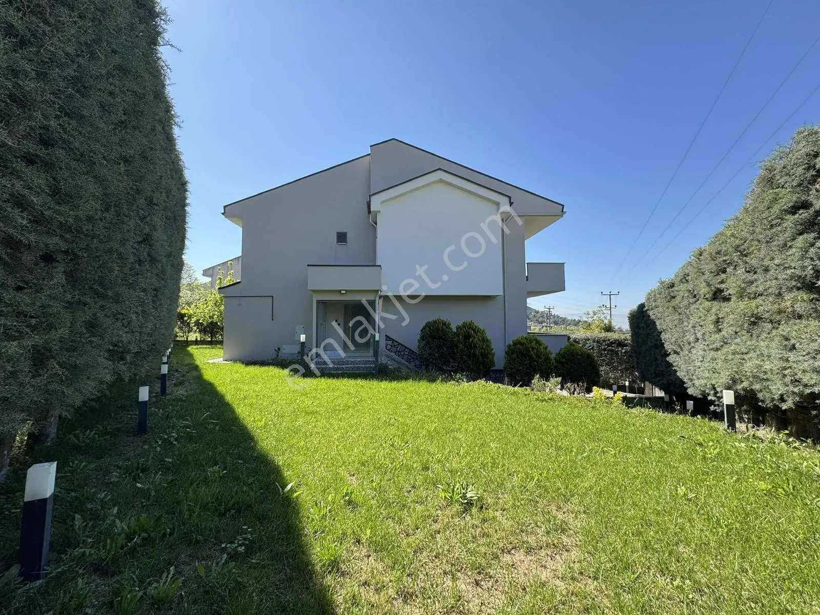 Mudanya Çağrışan'da Satılık 7+1 Müstakil Villa