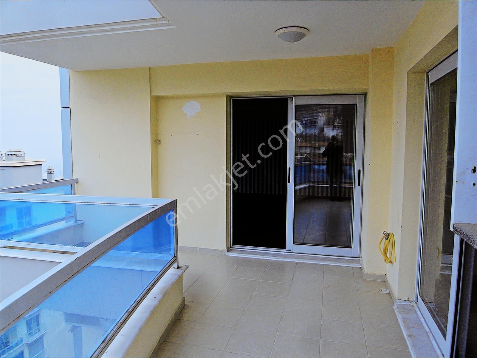 Narlıdere Kayısıkentte,160m2,3+1,satılık Daire - Görsel 6