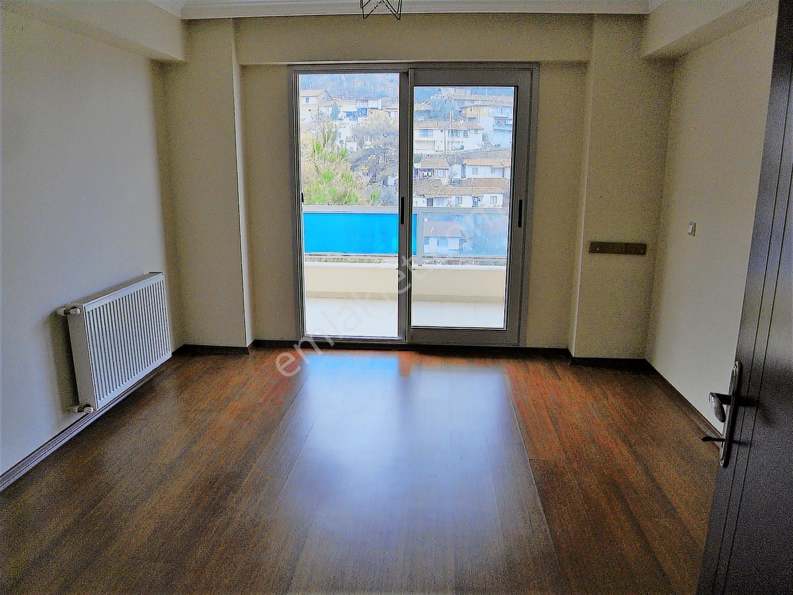 Narlıdere Kayısıkentte,160m2,3+1,satılık Daire - Görsel 19