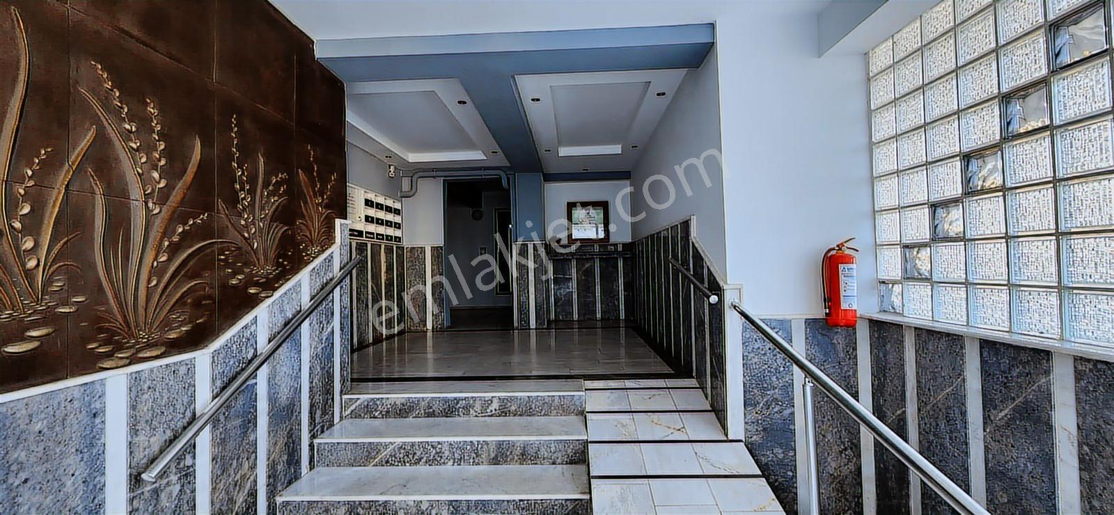 Narlıdere Kayısıkentte,160m2,3+1,satılık Daire - Görsel 13