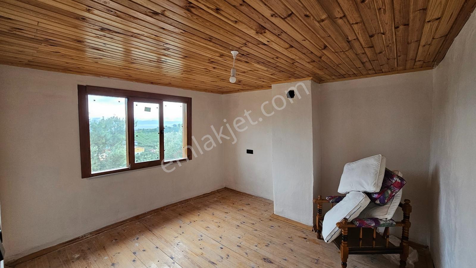 İznik İnikli'de,2 Katlı Evi Olan,göl Manzaralı 705 M² Arsa - Görsel 23
