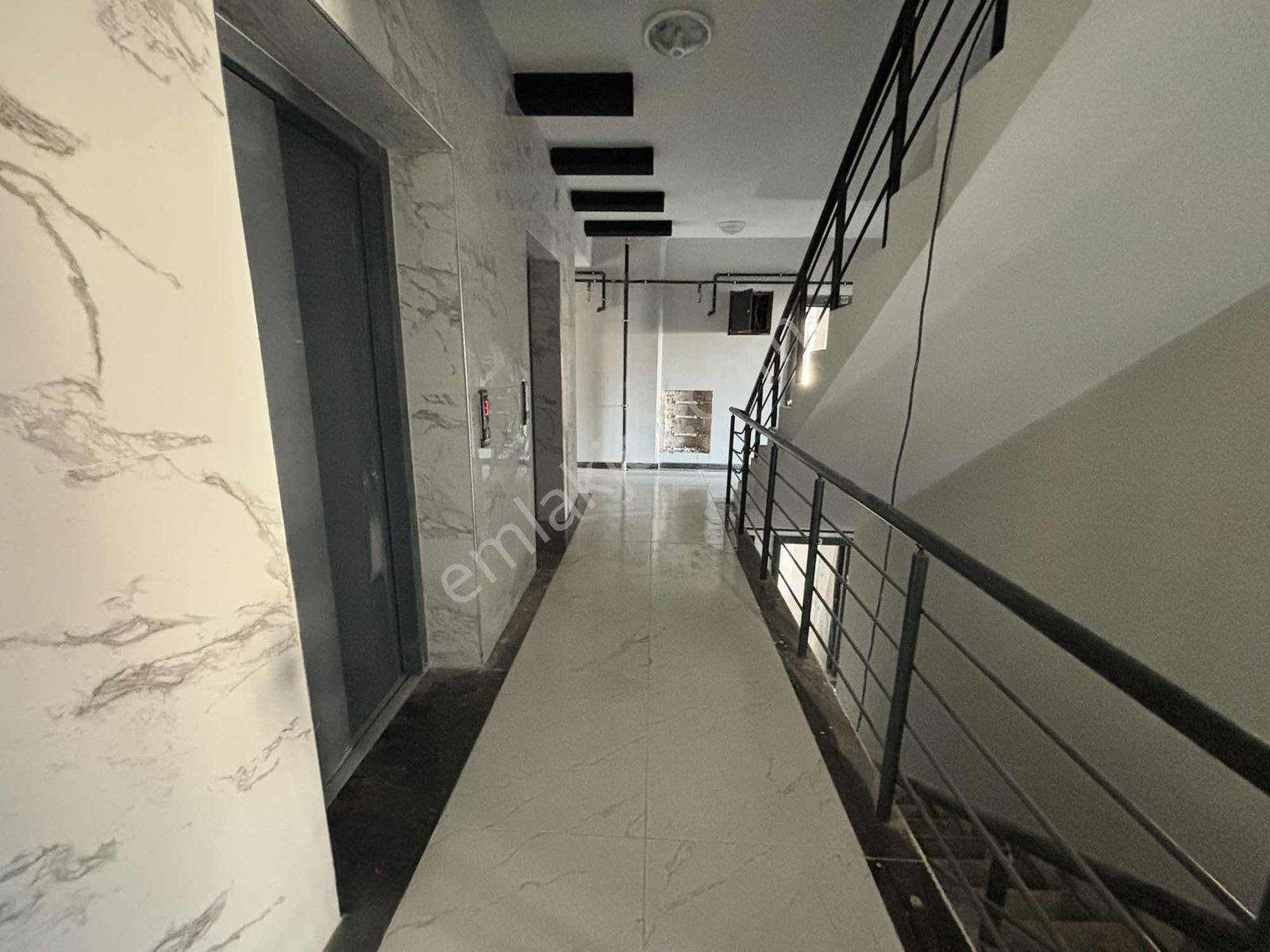 Remax / Can Baydır / Satılık 1+1 Deniz Manzaralı Site İçi - Görsel 16