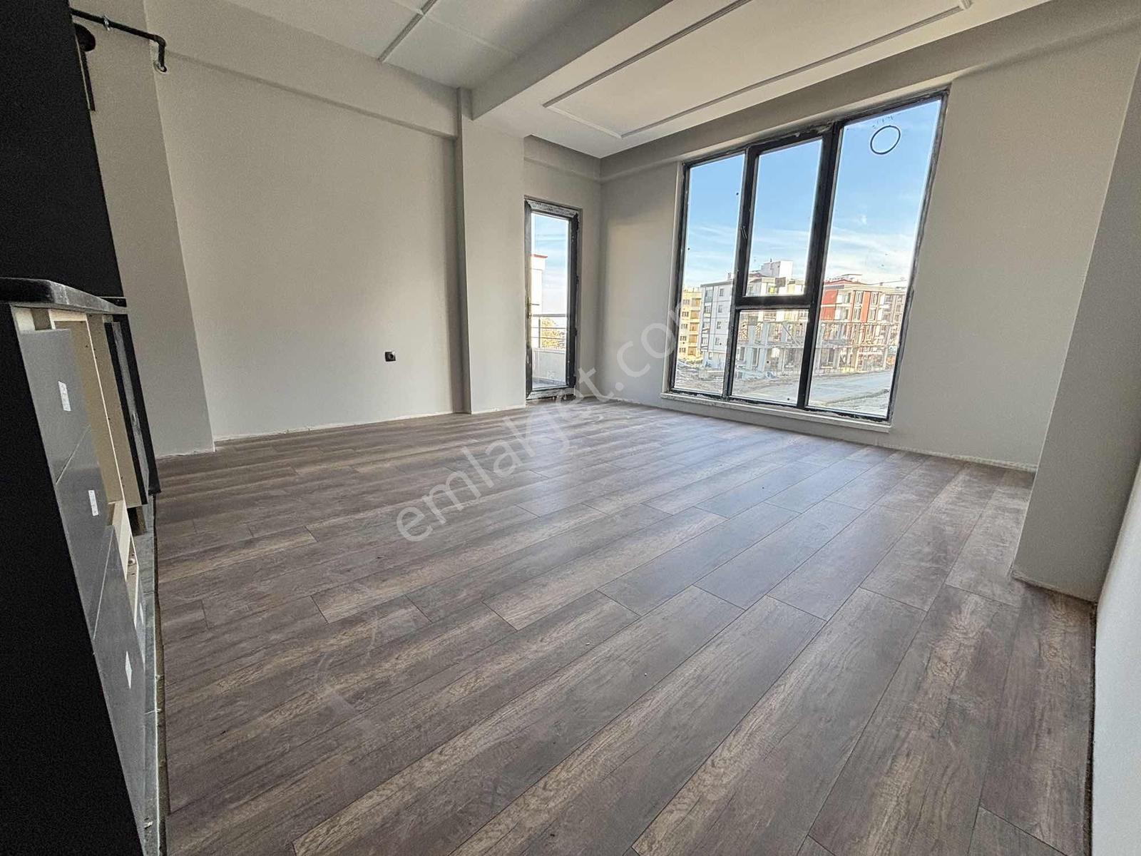 Remax / Can Baydır / Satılık 1+1 Deniz Manzaralı Site İçi - Görsel 6