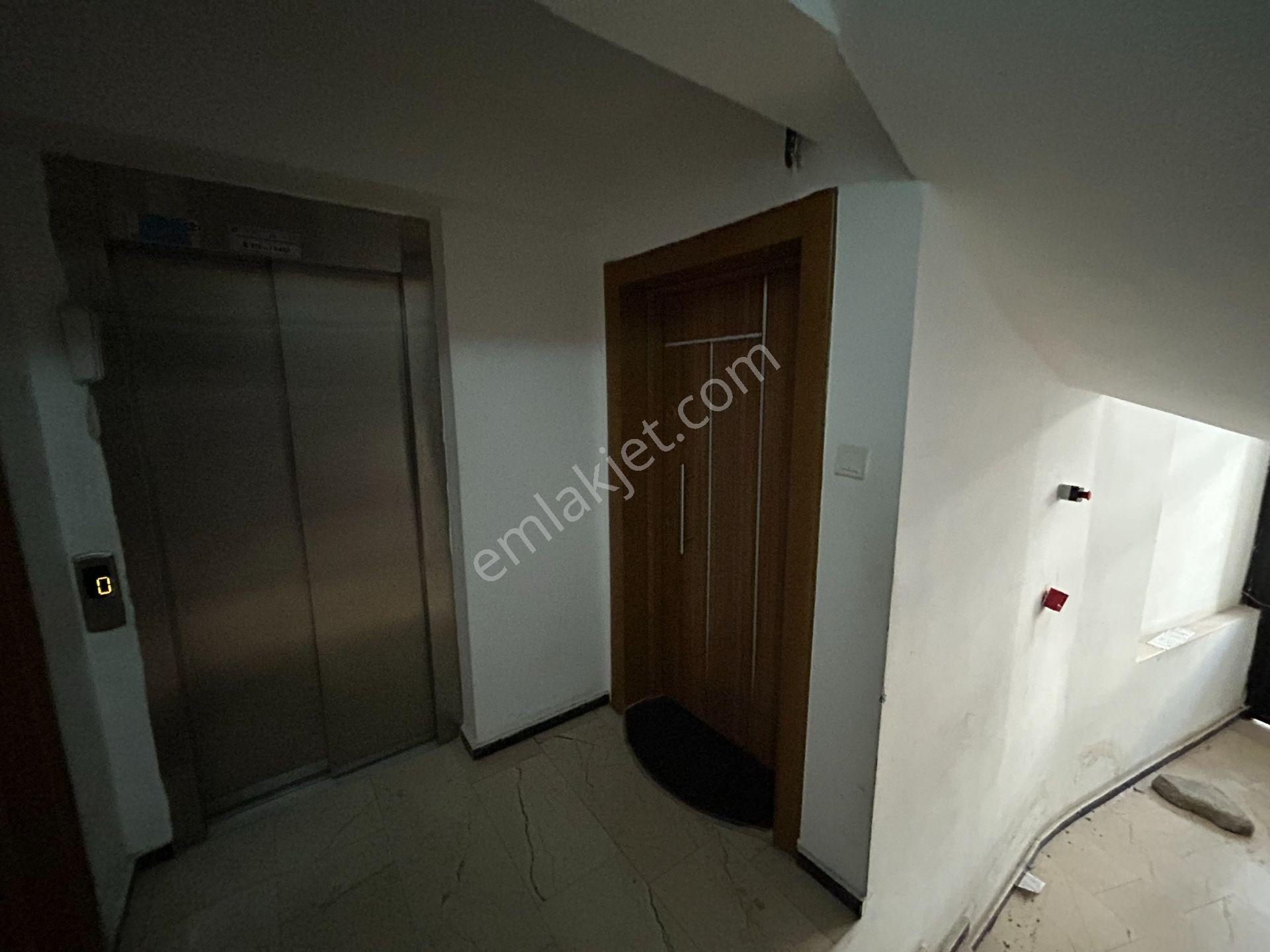 Bandırma Hacıyusufta İyi Durumda, Eşyalı Kiralık 1+1 Daire - Görsel 16