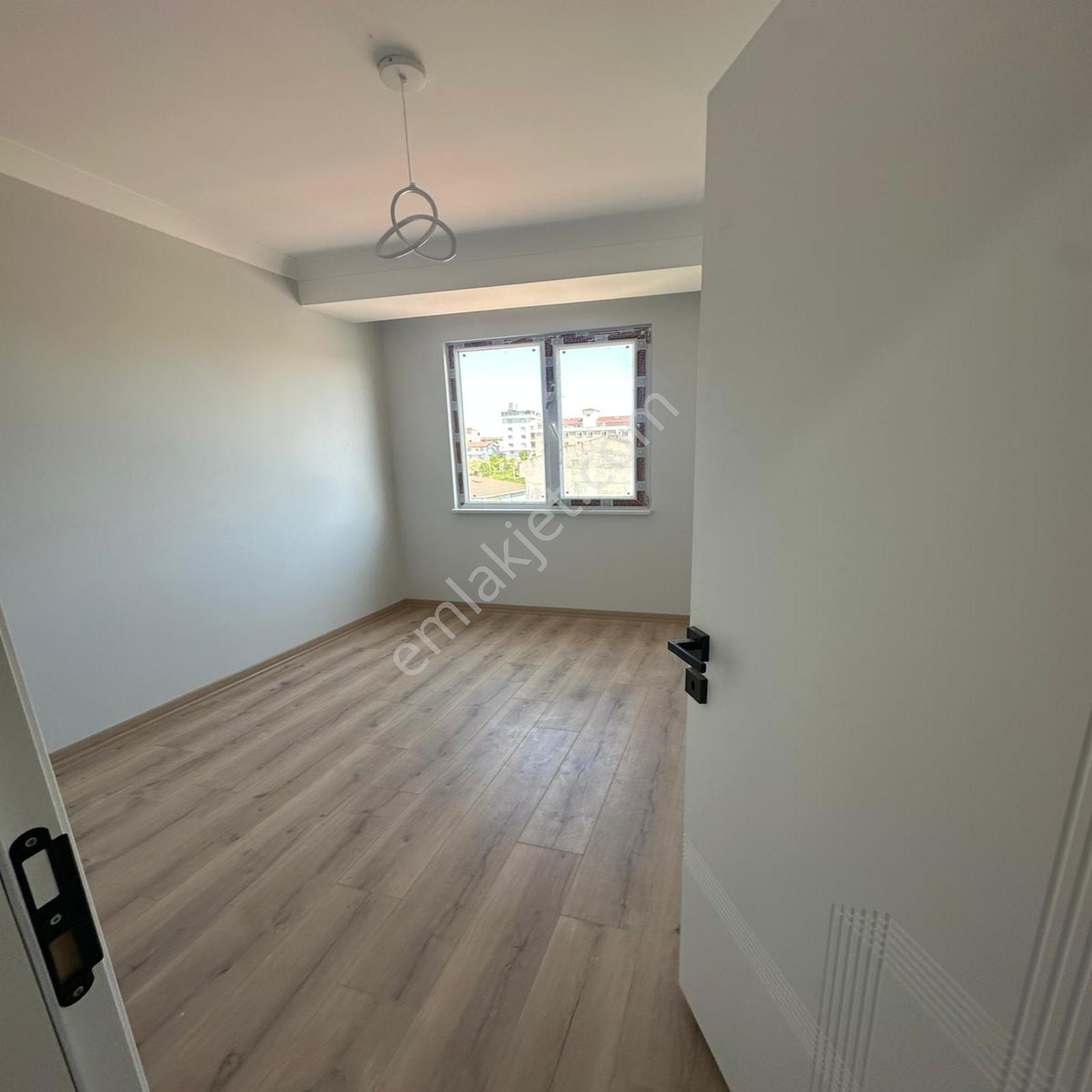 Bağlık Mh Geniş Lüks 2+1 Katılım-eminevim Uygun Merkezi Konumda - Görsel 22