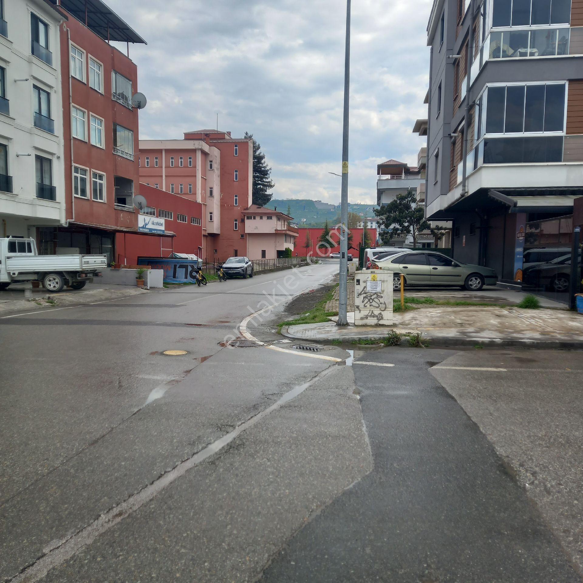 Cumhuriyet Mahallesinde 450 M2 Cafe Satılıktır - Görsel 2