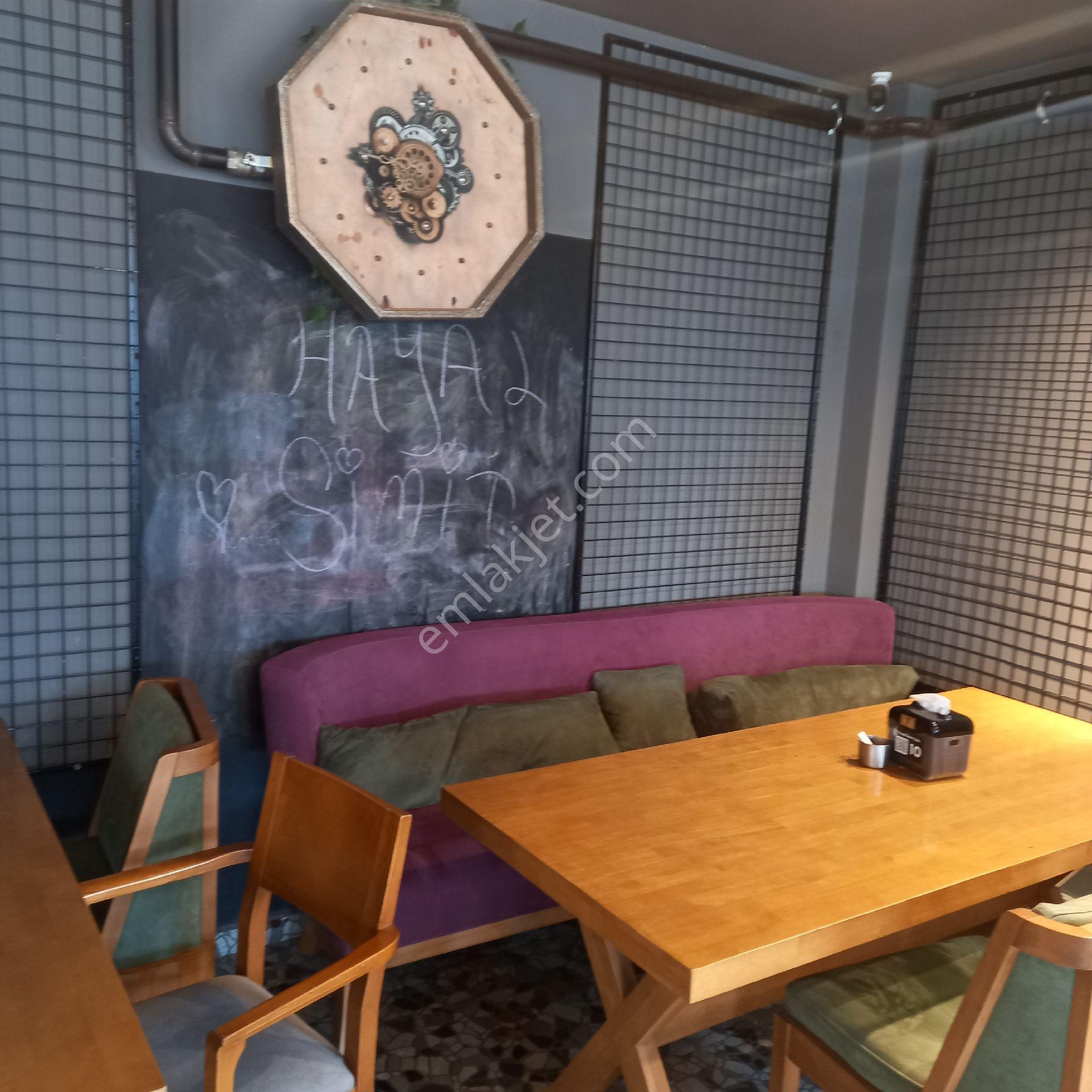 Cumhuriyet Mahallesinde 450 M2 Cafe Satılıktır - Görsel 14
