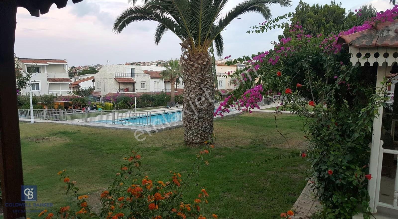 Çeşme Dalyan Deniz Manzaralı Satılık Villa