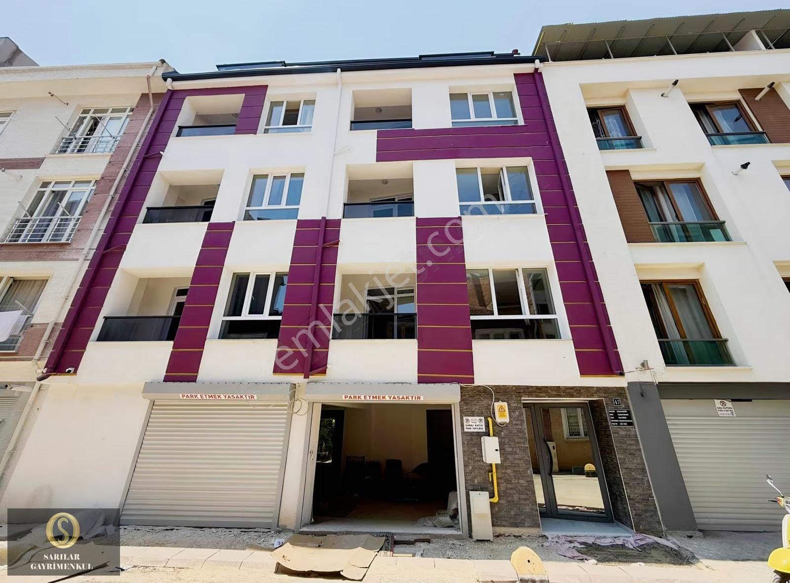 Sarılar Gayrimenkul'den Şehir Merkezi Eşyalı 1+1 Kiralık Daire