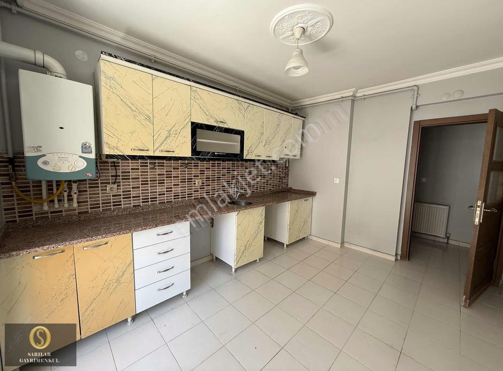 Sarılar Gm'den Espark Karşısı 2+1 Balkonlu Bakımlı Daire - Görsel 4