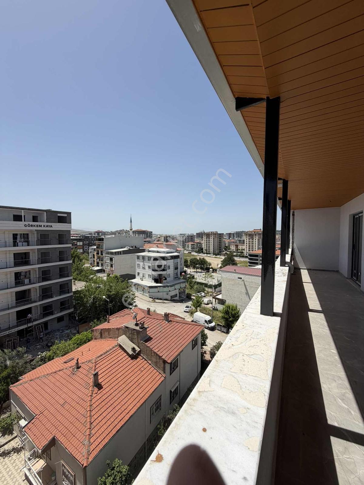 Menemende Satılık Dubleks Daire 4+1 Devlet Hastanesi Yakını - Görsel 12