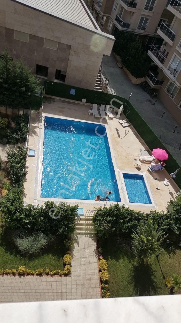 Çekmeköy Taşdelende Site İçinde Kiracılı Daire 7 Katta - Görsel 7