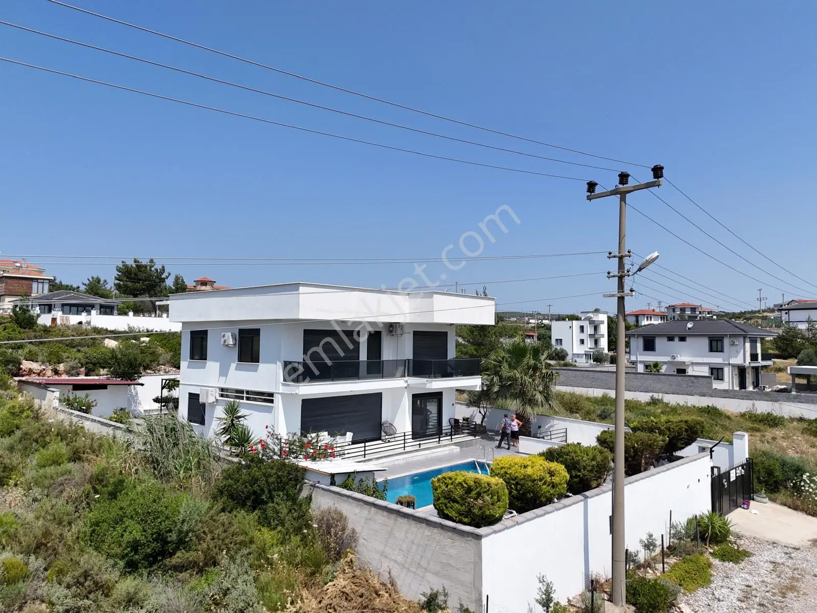Didimde 600m2 Arsa İçerisinde Tam Müstakil Villa