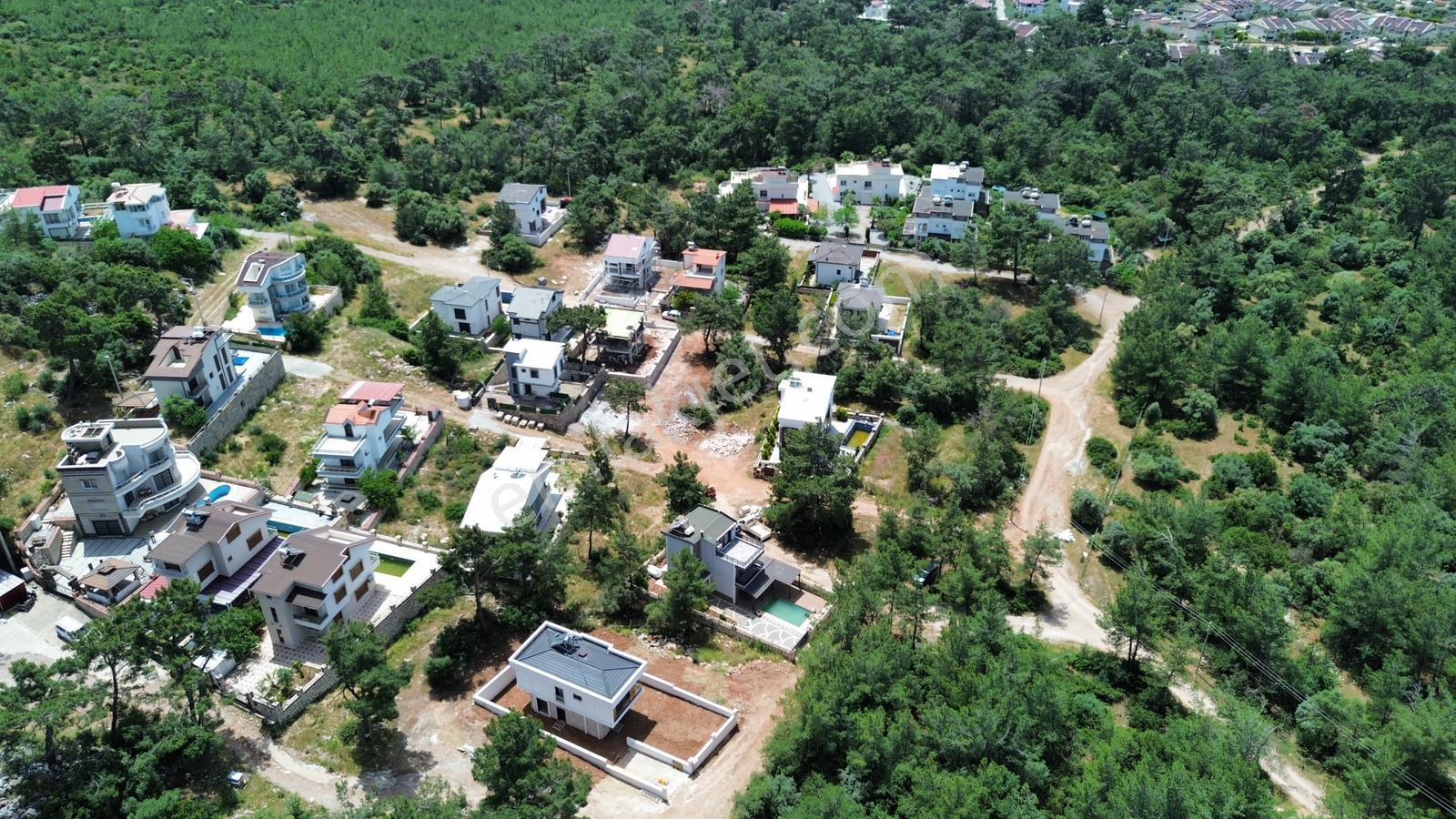 Merkezi Konumlu İmarlı Villa Arsası - Görsel 22