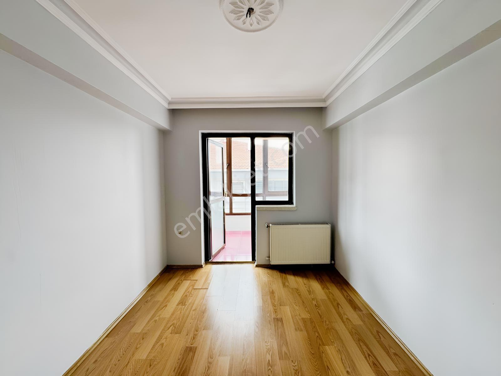 Vip'den Yıldız Göbek Önü Açık Masrafsız 3.kat Satılık 3+1 Daire - Görsel 24