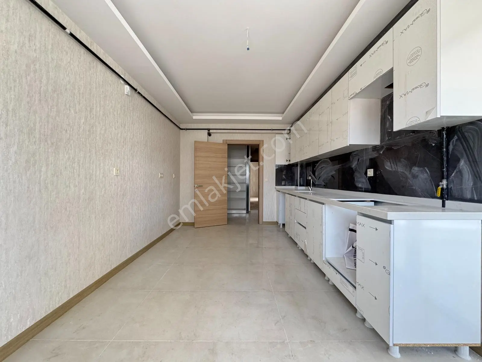 Vip'den Bulvar Üzeri Önü Açık Satılık Lüks Yapısatılık 3+1 Daire - Görsel 2