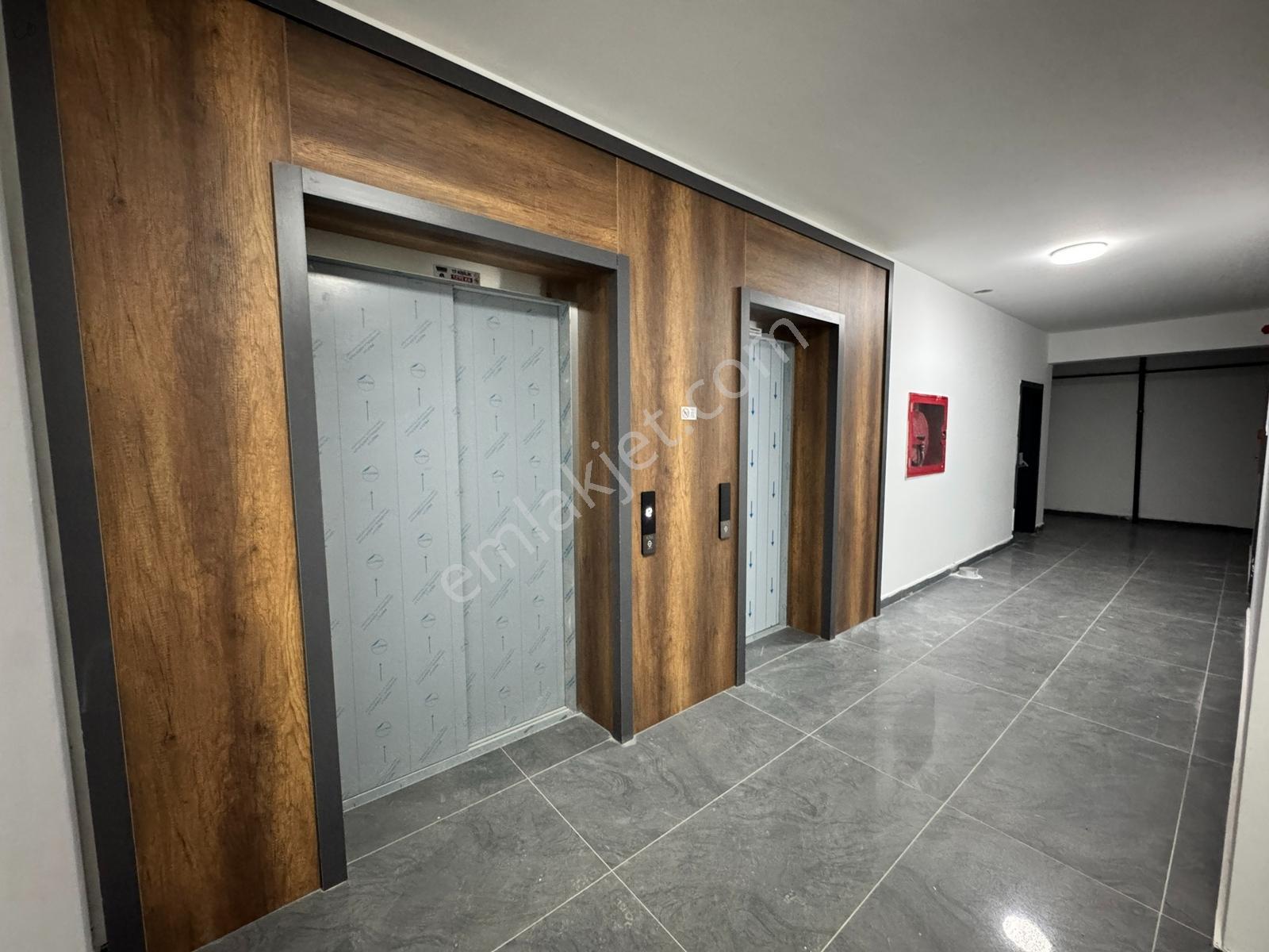 Vip'den Güneşevlerde Merkezi Konum Lüks Yapılı Satılık 3+1 Daire - Görsel 45