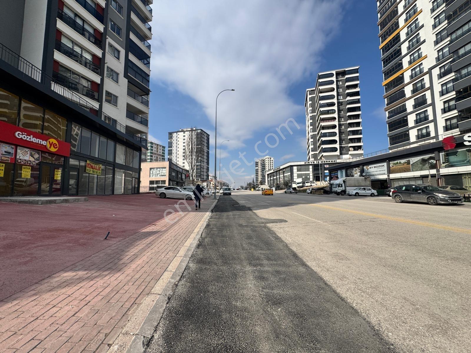 Vip'den Bulvar Üzeri Tabela Değeri Yüksek 420 M² Kiralık Dükkan - Görsel 11