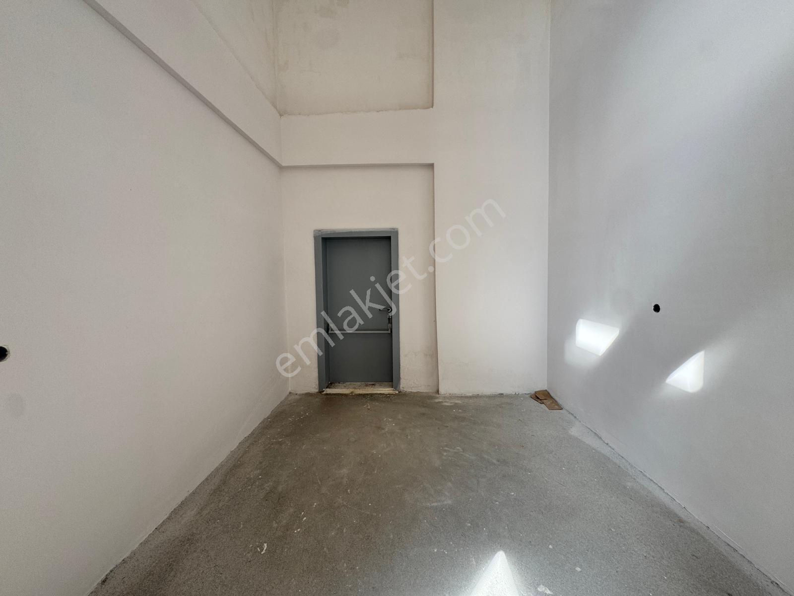 Vip'den Bulvar Üzeri Tabela Değeri Yüksek 420 M² Kiralık Dükkan - Görsel 5