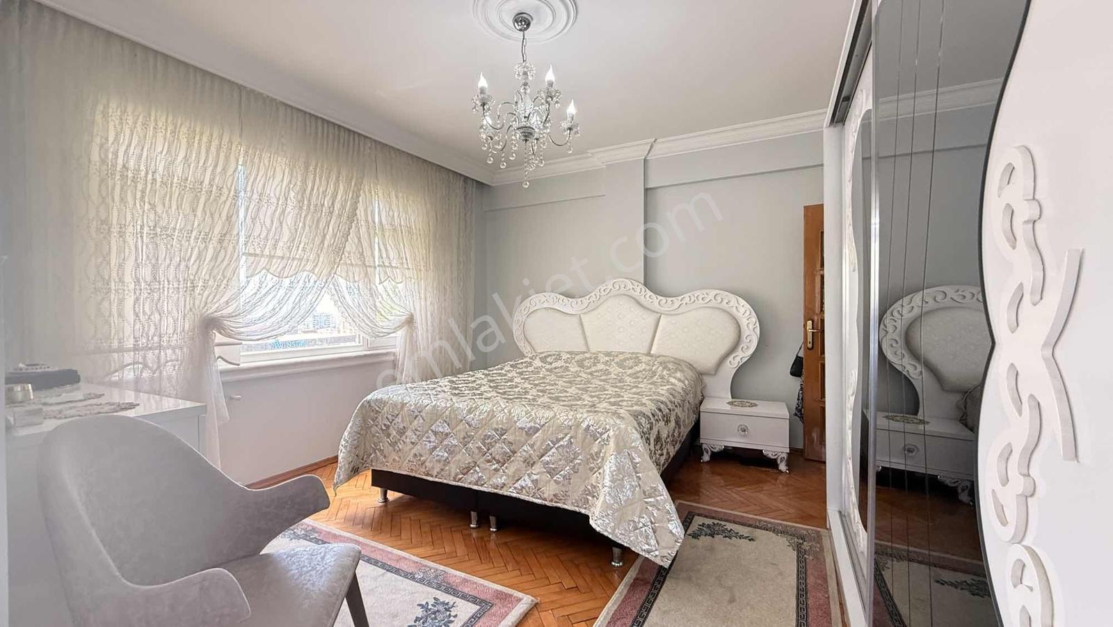 Kiralık 7+2 Villa, Sadece Kurumsal Firmalara, Minibüs Yolunda - Görsel 17