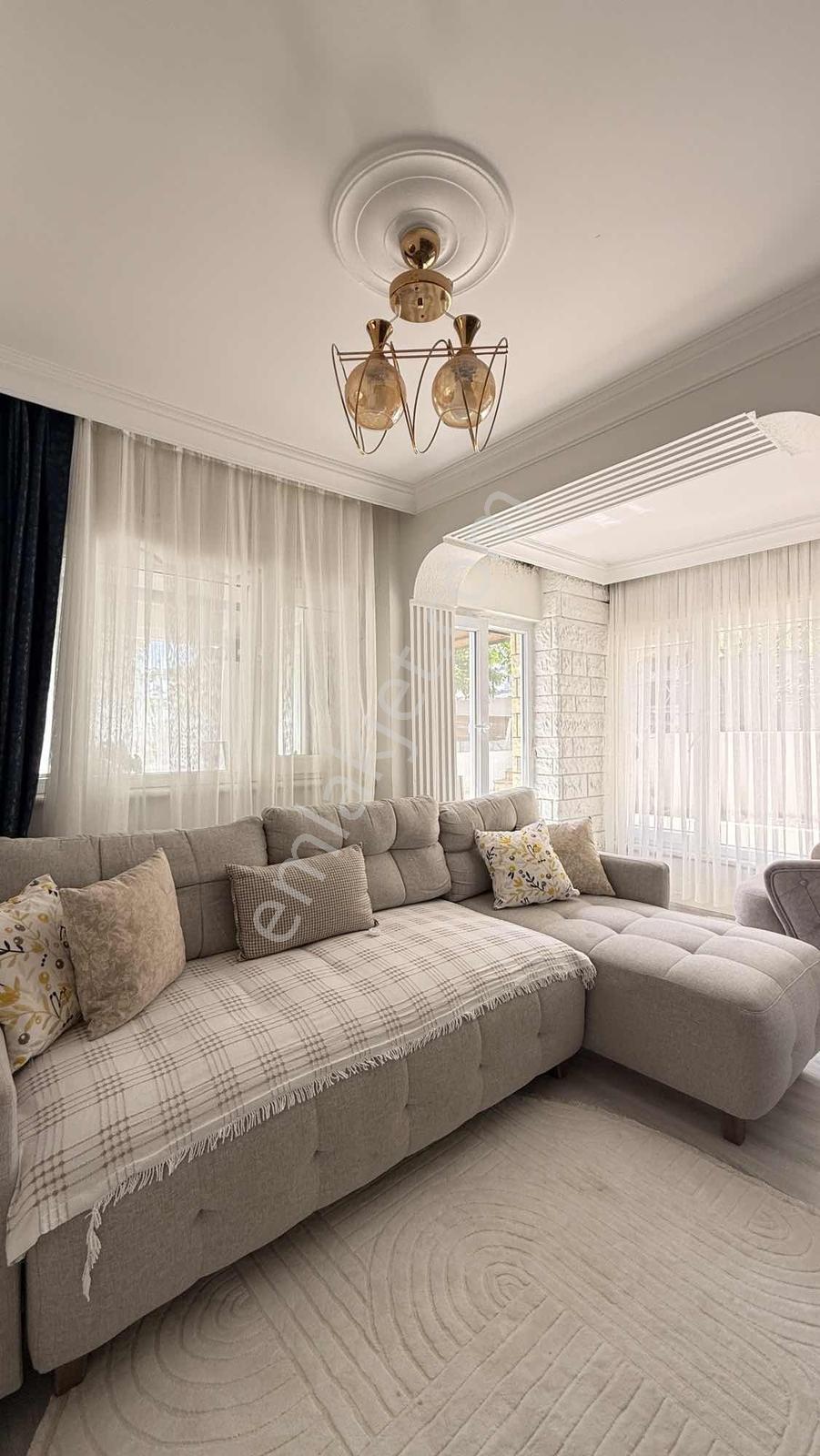 Kiralık 7+2 Villa, Sadece Kurumsal Firmalara, Minibüs Yolunda - Görsel 33