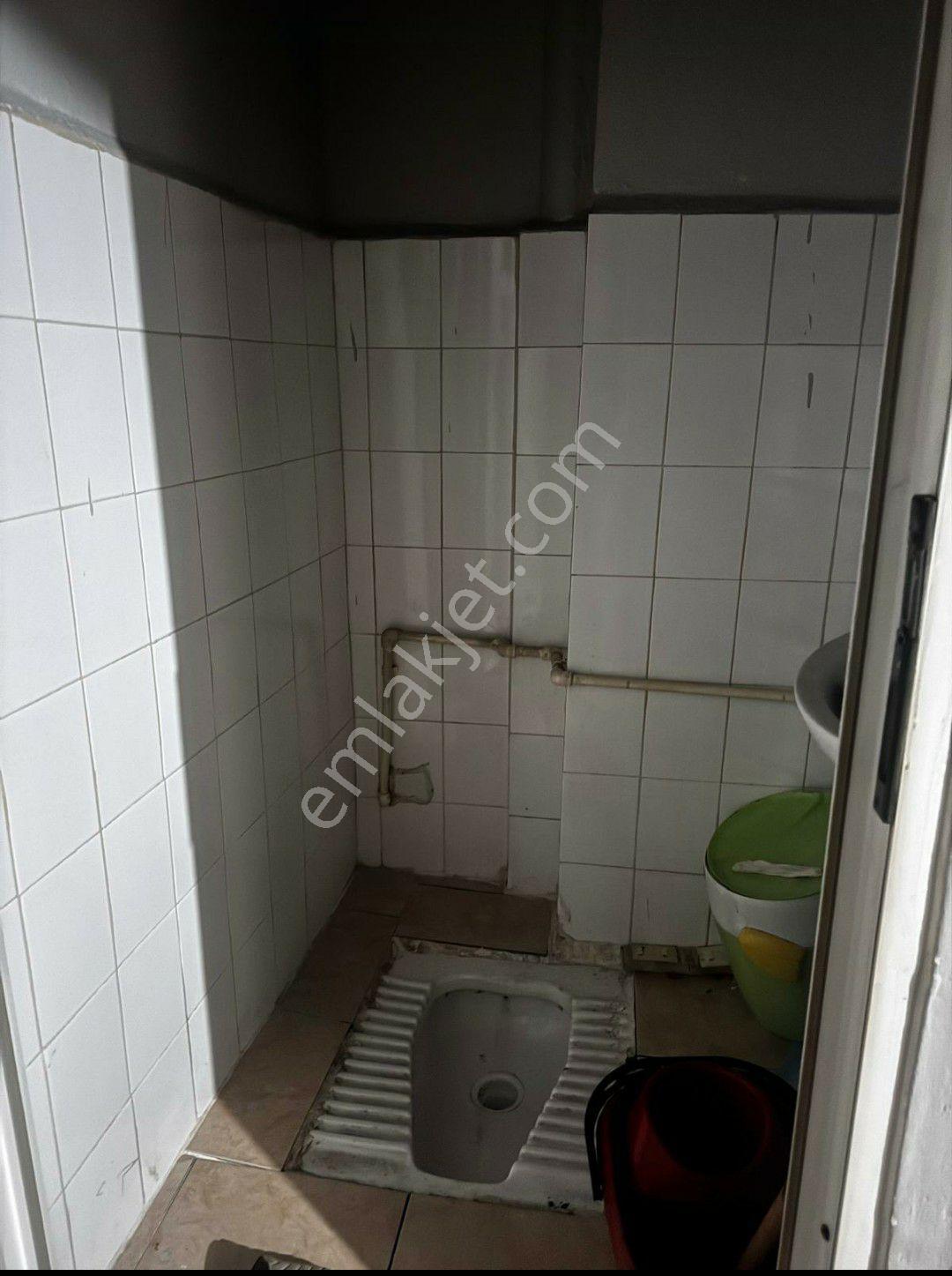 Altıparmak Hocahasanda 2+1.75m.2.kat.doğalgaz Sobalı Daire - Görsel 6
