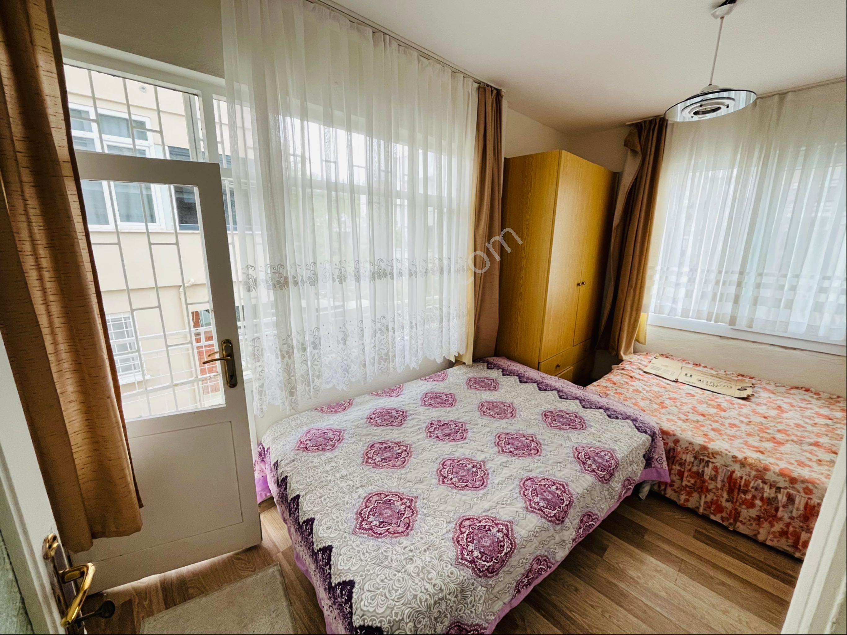 Altınoluk Yağcılar Bölgesin De Denize 50 Metre 2.kat Küçük 2+1 Yazlık Eşyalı Daire - Görsel 24