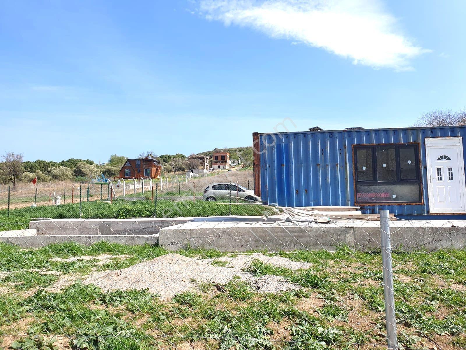 Foça Kozbeyli'de Yol Cepheli Satılık Tarla - Görsel 7