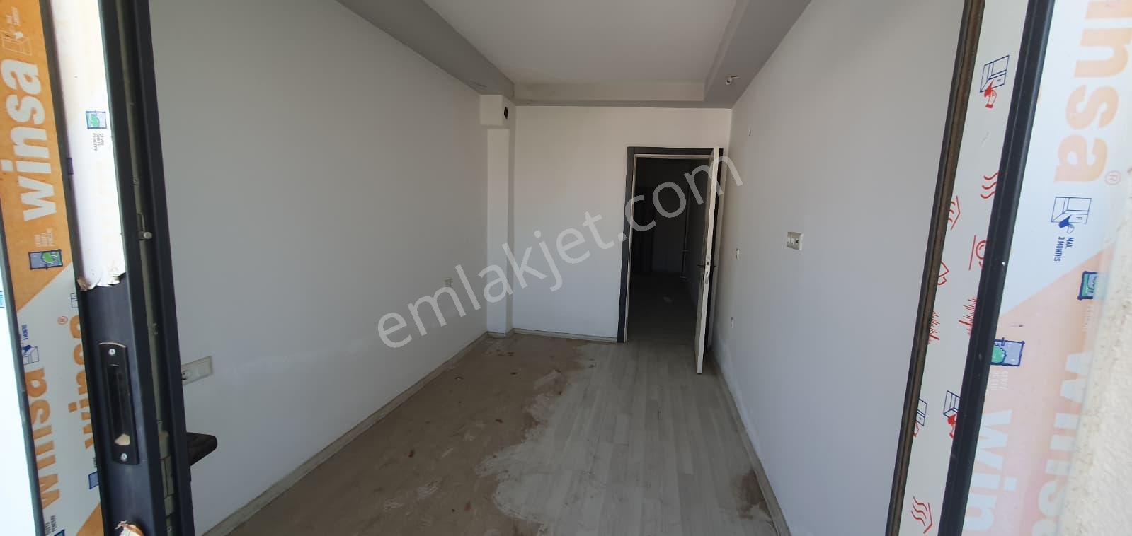Kuşadası Davutlar Merkezde Uygun Fiyatlı 2+1 Daire 2.630.000 - Görsel 4