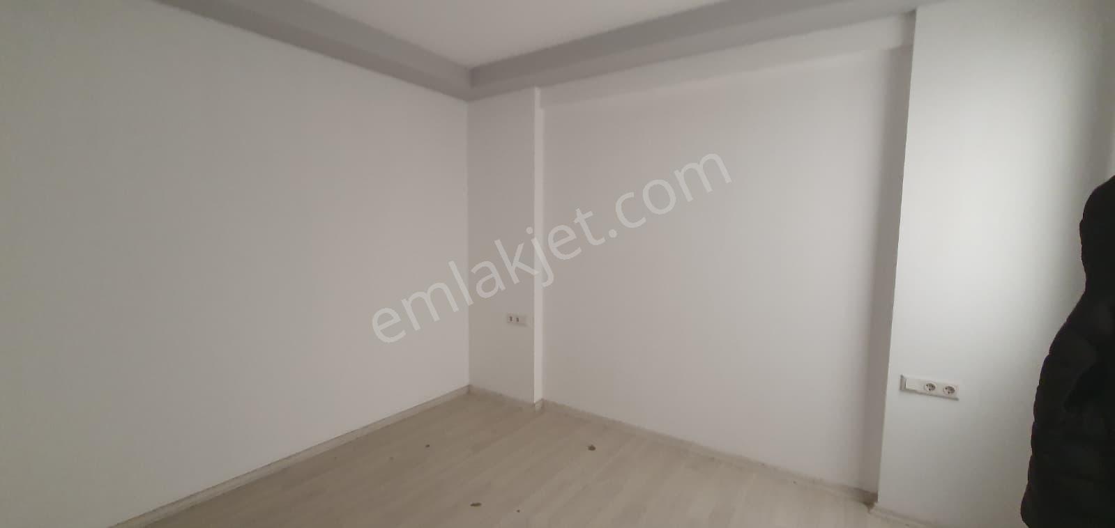 Kuşadası Davutlar Merkezde Uygun Fiyatlı 2+1 Daire 2.630.000 - Görsel 10