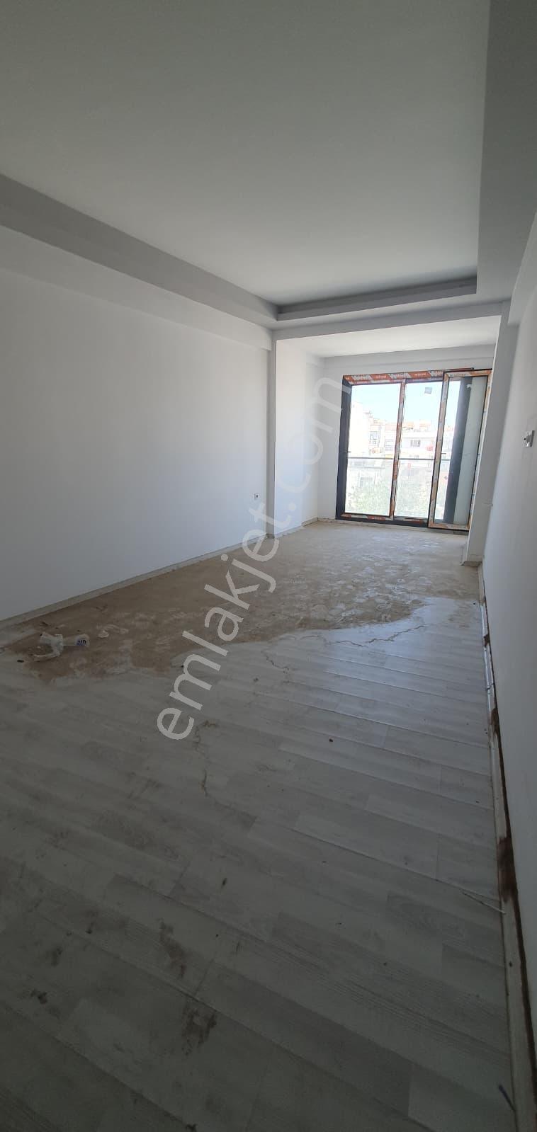 Kuşadası Davutlar Merkezde Uygun Fiyatlı 2+1 Daire 2.630.000 - Görsel 23