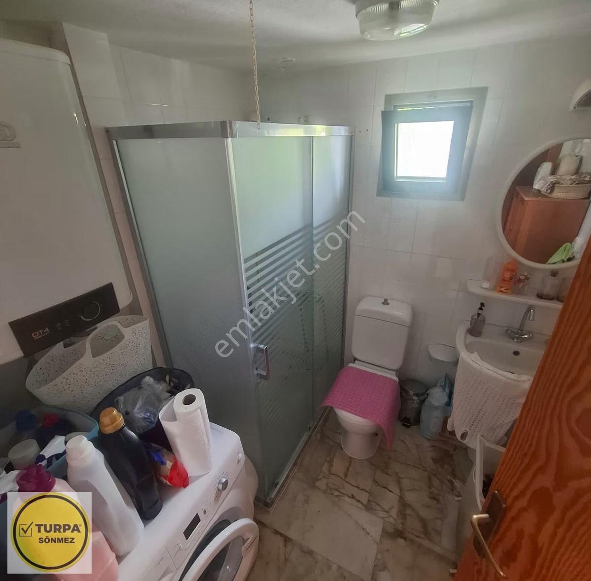 Gümüldür Yakamoz Sitesi'nde Deniz Manzaralı 3+1 Villa - Görsel 4
