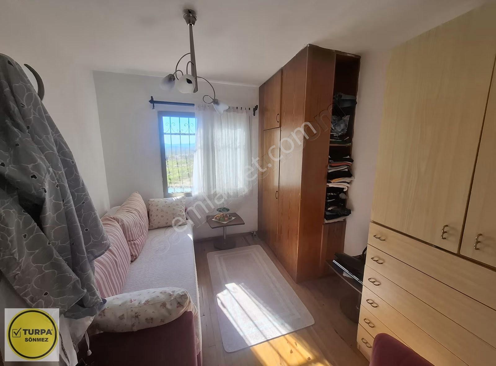 Gümüldür Yakamoz Sitesi'nde Deniz Manzaralı 3+1 Villa - Görsel 7