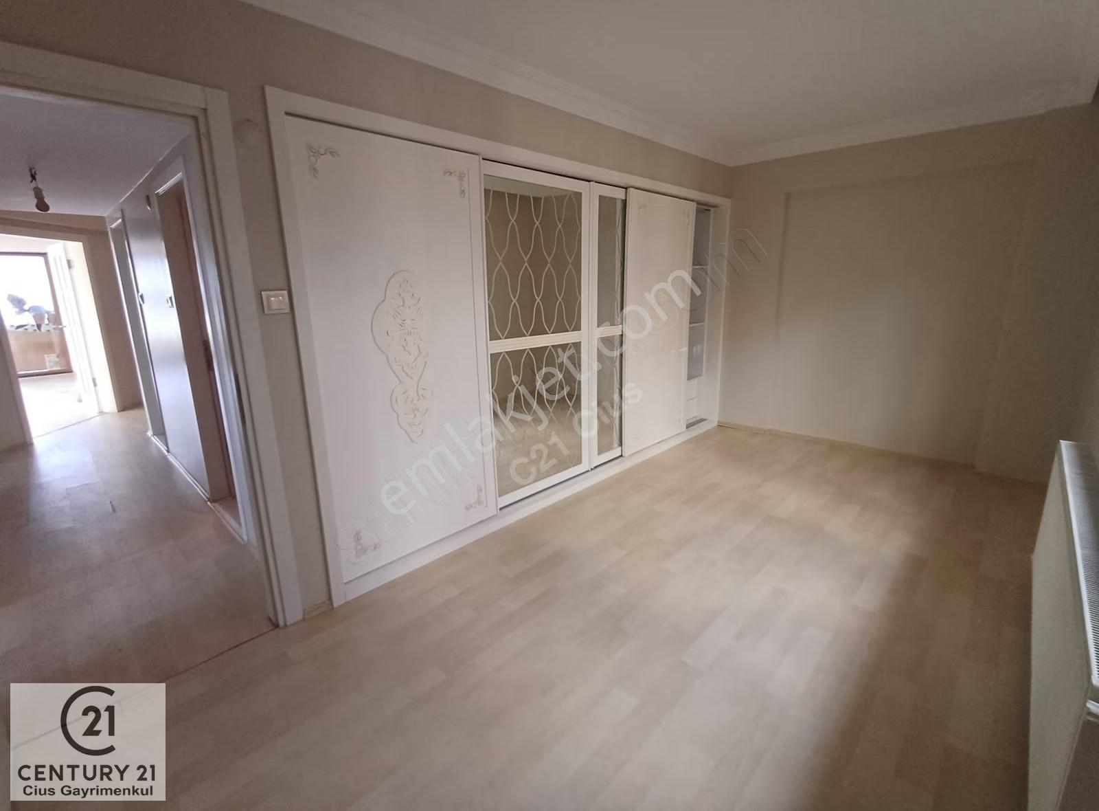 C21 Cius; Cumhuriyet Merkezde 130 M2 Kiralık 3+1 Daire - Görsel 14